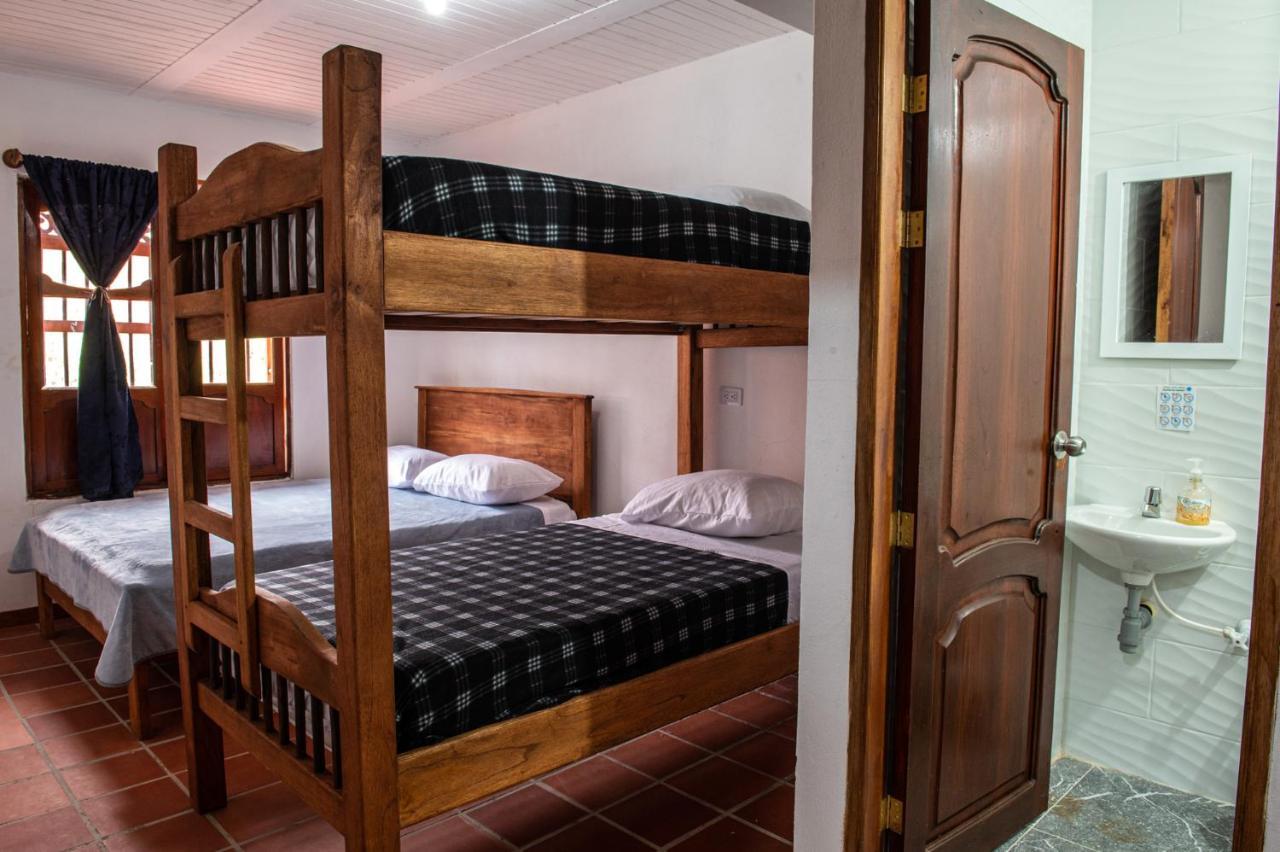 Cafe Racer Hostel خاردين المظهر الخارجي الصورة