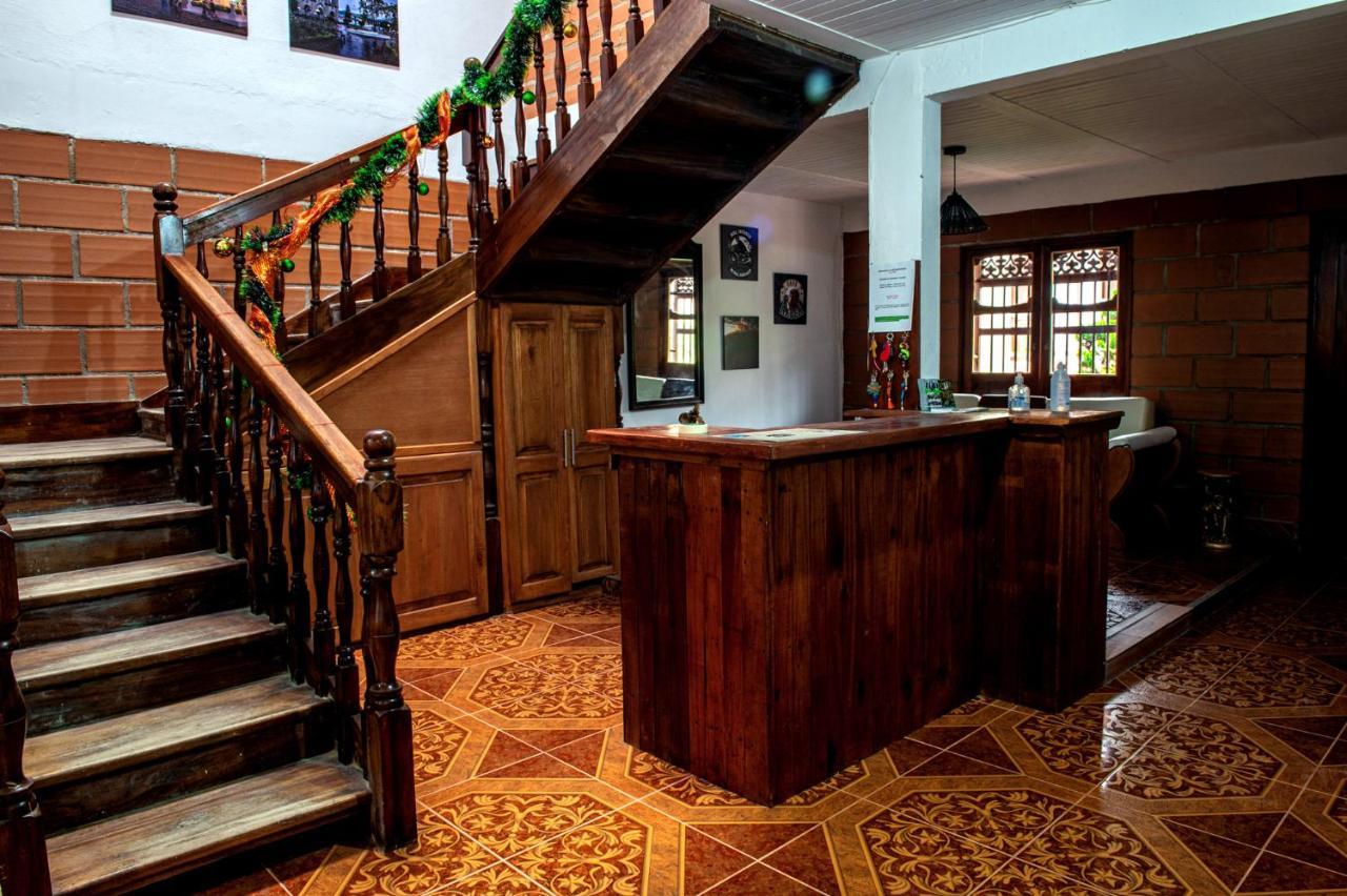 Cafe Racer Hostel خاردين المظهر الخارجي الصورة