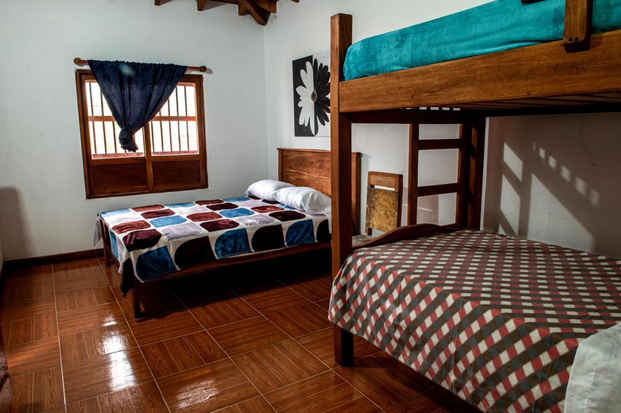 Cafe Racer Hostel خاردين المظهر الخارجي الصورة