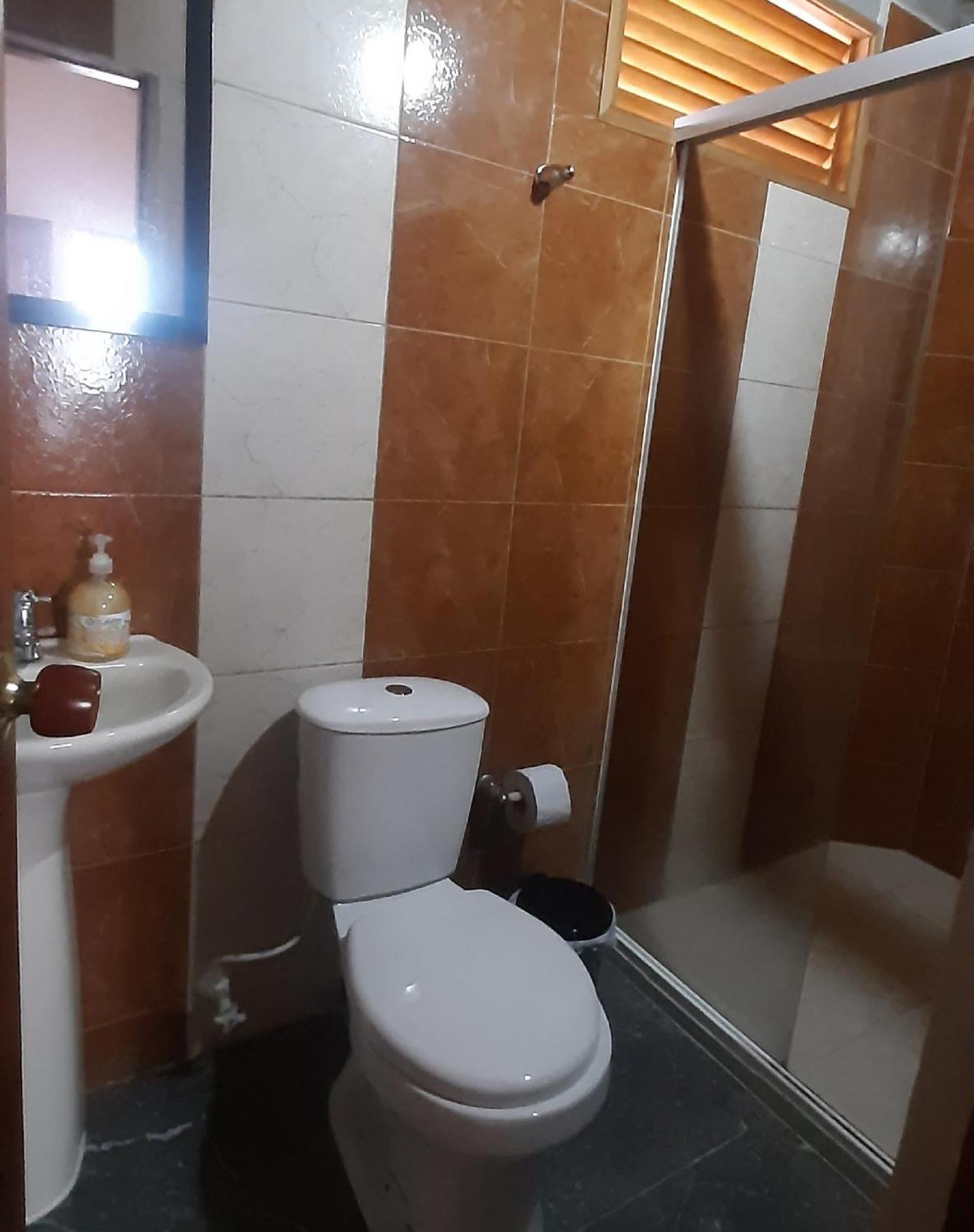 Cafe Racer Hostel خاردين الغرفة الصورة